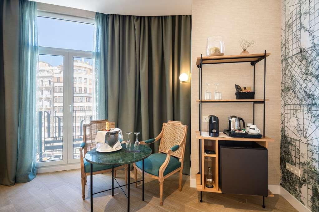 Hotel Melia Plaza 4*
